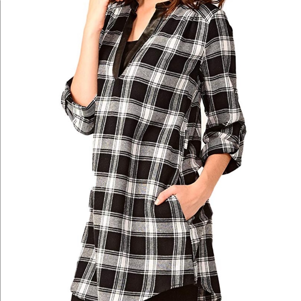 NWT Charlie Paige Plaid Tunic S/M